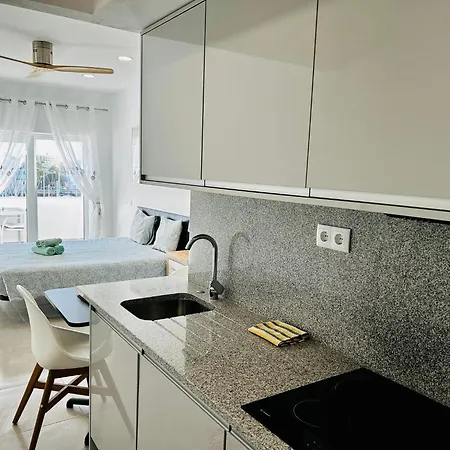 With Spectacular Views Of Marina * Lagos