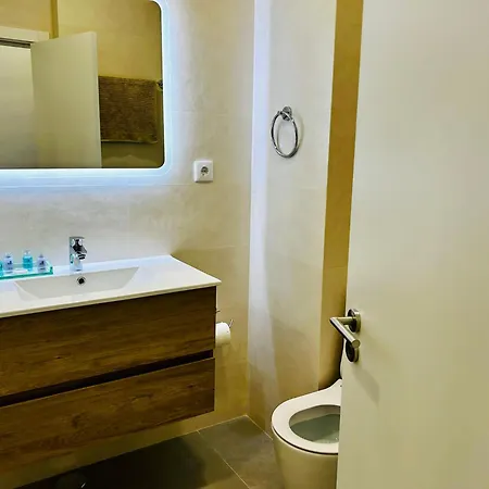 Apartament With Spectacular Views Of Marina Lagos
